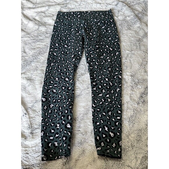 FABLETICS leggings Define PowerHold High-Waisted 7/8 Leopard Green - Picture 4 of 6